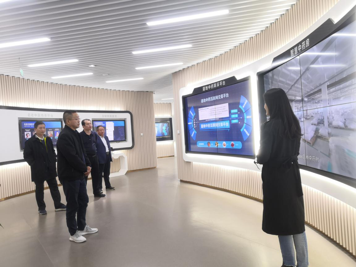 1-2010241HAY21.png 1-2010241HAY21.png